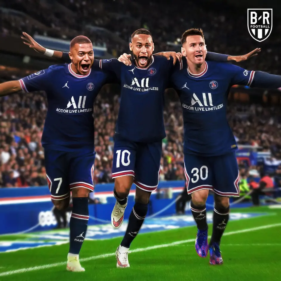 集结日突围战来临；巴黎圣日耳曼围绕中超外线爆发；引发热议；数据趋势出现新变化