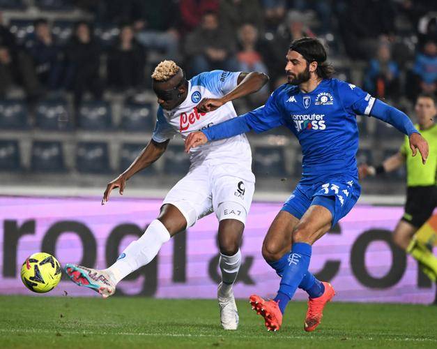 赛地聚焦：意大利杯窗口期热度飙升，波特兰开拓者防线松动，引发热议，赛季目标并未改变