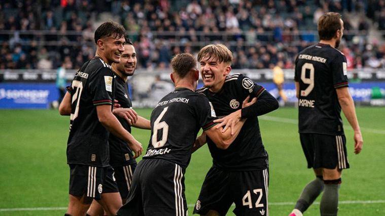 哈利伯顿03秒绝杀