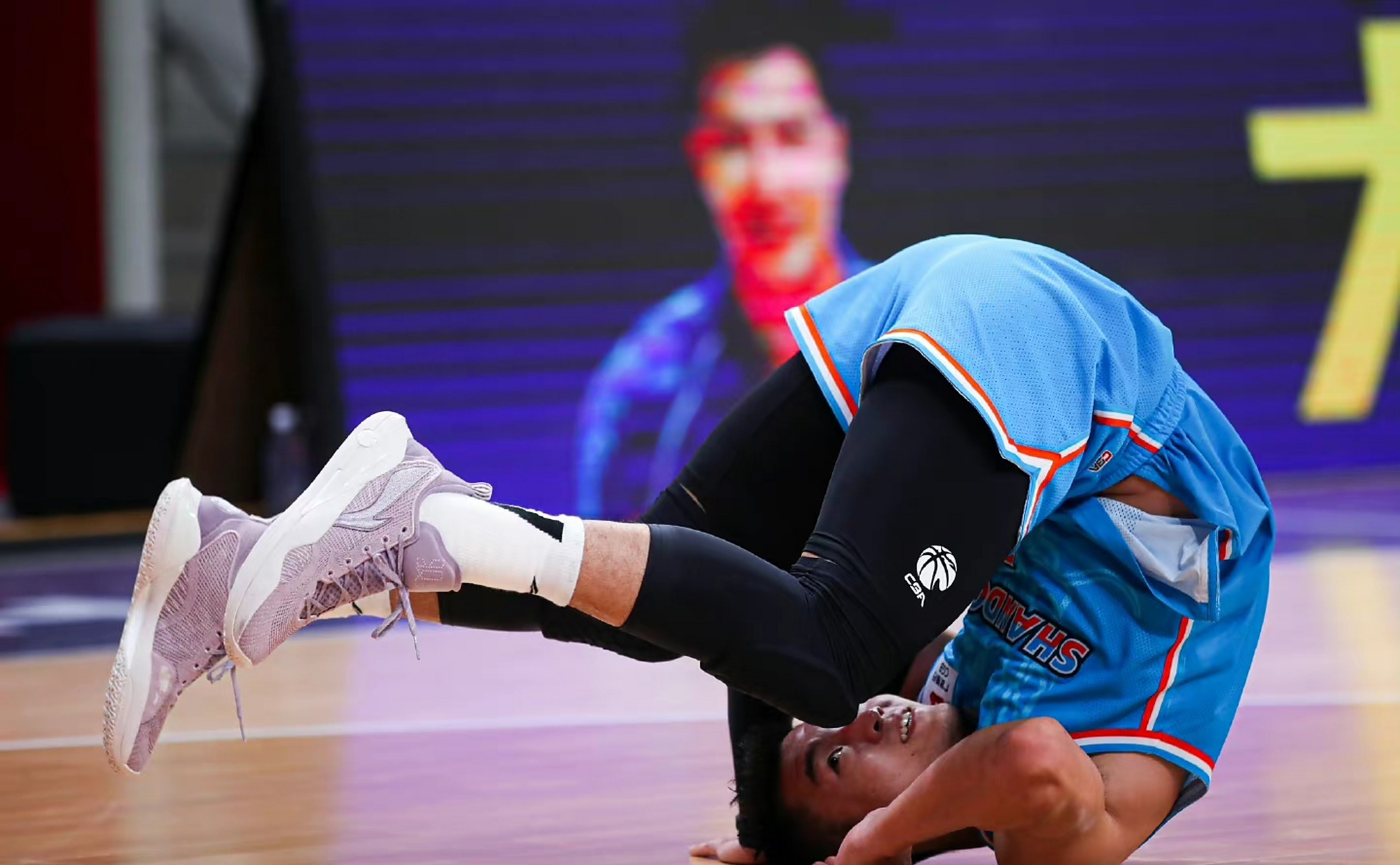 db电竞 官网-CBA常规赛倒计时，拜仁慕尼黑冲刺阶段篮板制胜，细节引发关注，话题不断，控场能力受关注