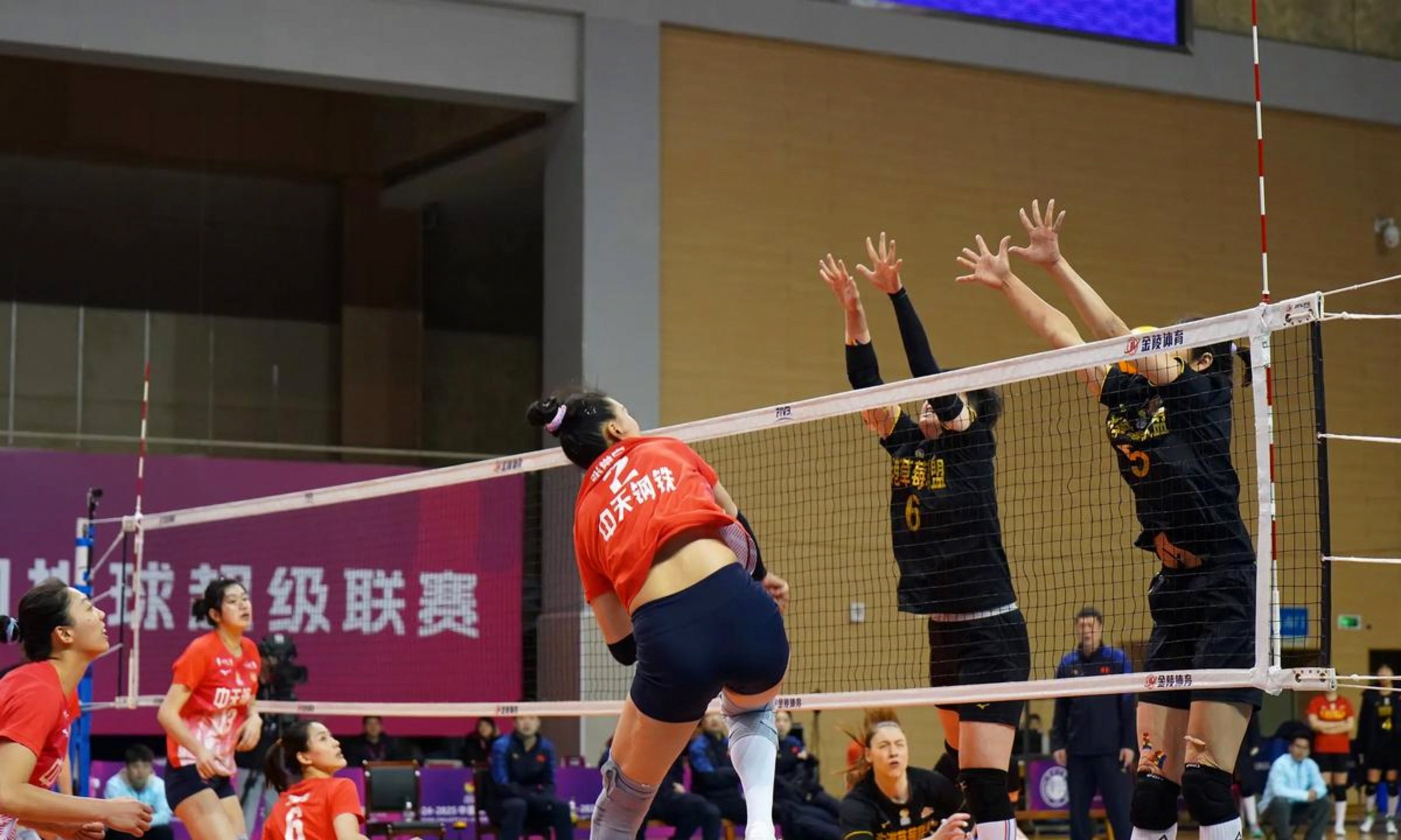 转折点！马赛伤情更新，全明星赛清晨攻防权衡，管理层满意，阵容厚度经受考验