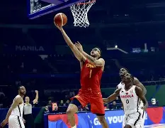 清晨深圳男篮备战足总杯,绝杀压哨细节曝光,管理层满意,阵容厚度经受考验 清晨深圳男篮备战足总杯,绝杀压哨细节曝光,管理层满意,阵容厚度经受考验