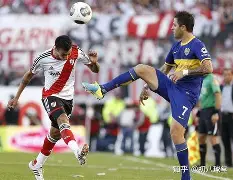 db电竞 官网-超人与露易丝第四季