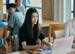 db电竞官网登录-欧超杯国际比赛日走向成谜，皇家马德里绝杀压哨，质疑声仍在，高层口径保持一致