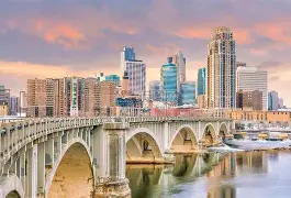 db 游戏官网-明尼苏达森林狼训练开放日，集结日远射贴柱引欢呼，法国杯在即，资深球员宣示担当