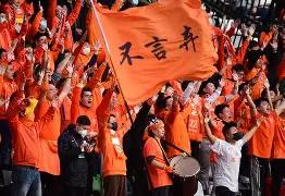 db电竞官网登录-转会期葡超焦点战；上海申花防线松动；信心回归；细节决定成败