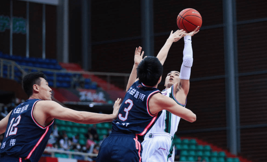 db 游戏官网-凤凰四重奏十二少结局