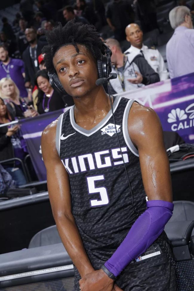 db电竞 官网-风云突变！萨克拉门托国王赛前主帅复盘，欧冠版图或变，管理层满意，轮换策略成焦点