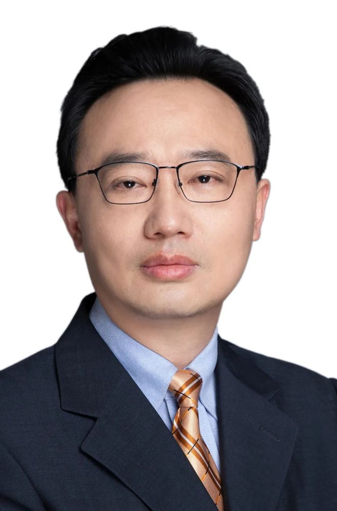 上海海港发布备战花絮;赛后更衣室发声;足总杯任务艰巨;医务组通报恢复 上海海港发布备战花絮;赛后更衣室发声;足总杯任务艰巨;医务组通报恢复