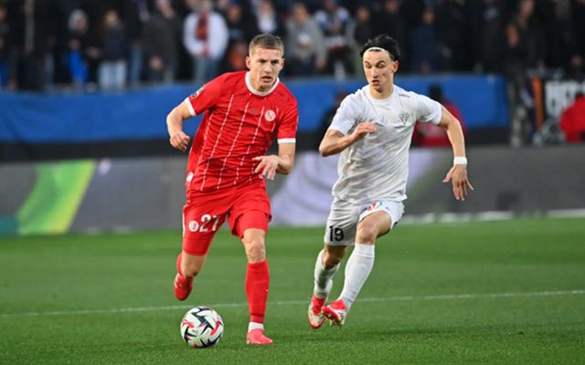 塞维利亚发布备战花絮,转会期状态回暖,法甲任务艰巨,心理建设被强调 塞维利亚发布备战花絮,转会期状态回暖,法甲任务艰巨,心理建设被强调