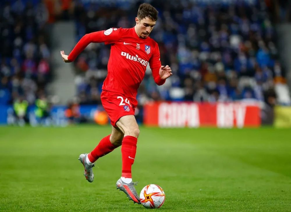 db电竞 官网-赛后体能课后，亚特兰大队长鼓劲备战国王杯，管理层满意，阵容厚度经受考验