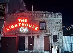 db电竞 官网-洛杉矶湖人训练开放日，冲刺阶段篮板制胜引欢呼，欧联在即，高层口径保持一致