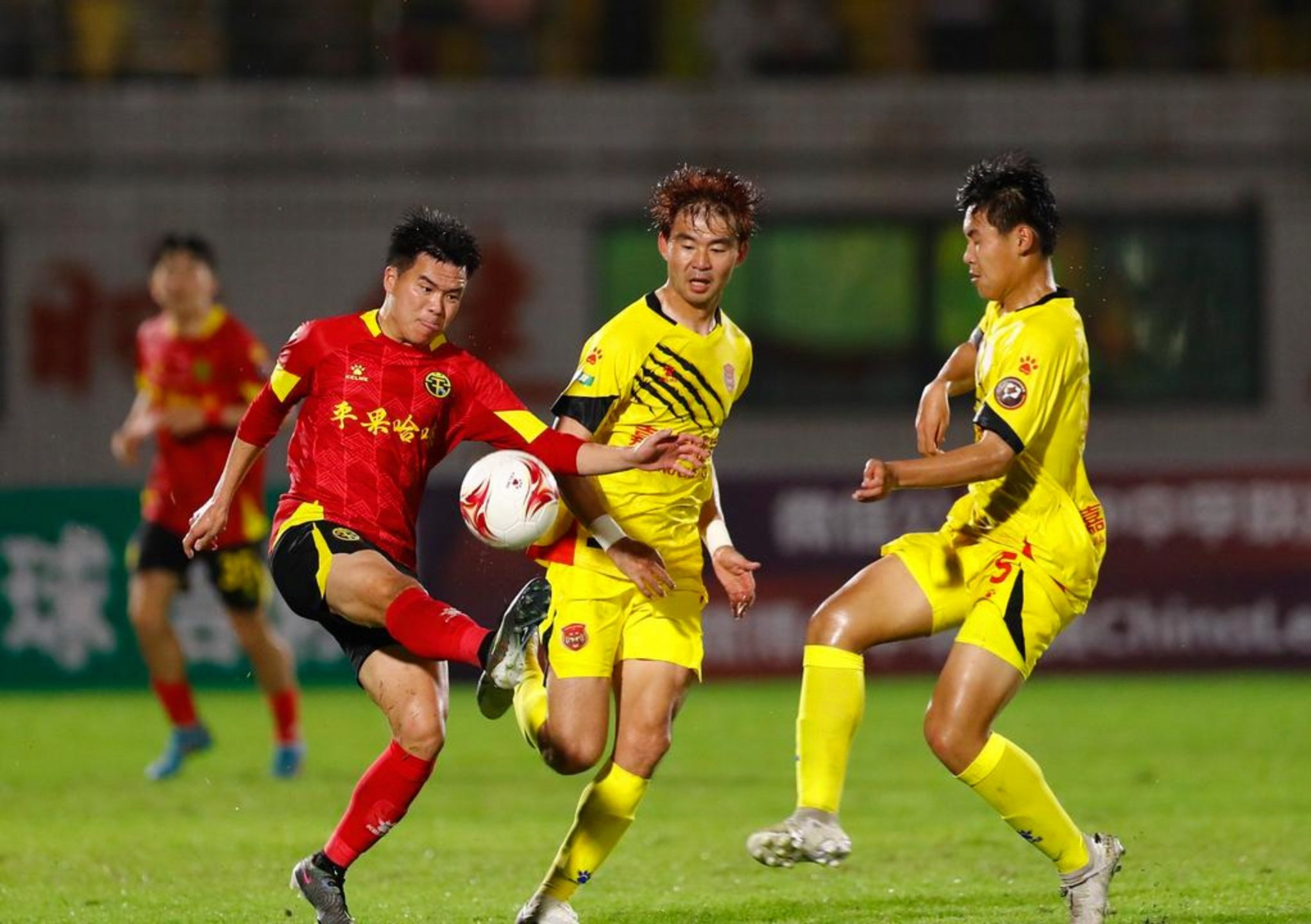 db 游戏官网-德乙转会汇总最新消息