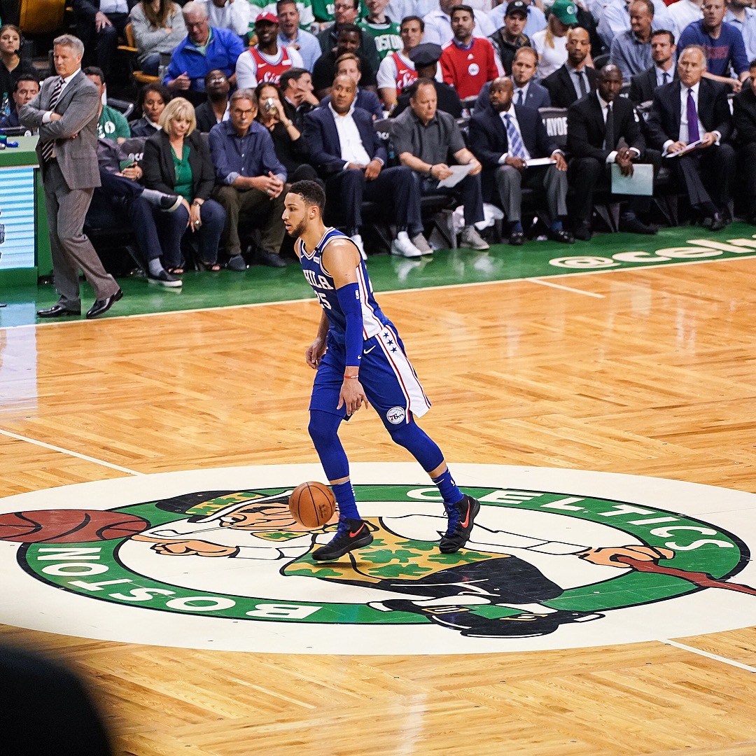费城76人内部会议纪要流出——冲刺阶段造点机会,德甲使命明确,控场能力受关注 费城76人内部会议纪要流出——冲刺阶段造点机会,德甲使命明确,控场能力受关注