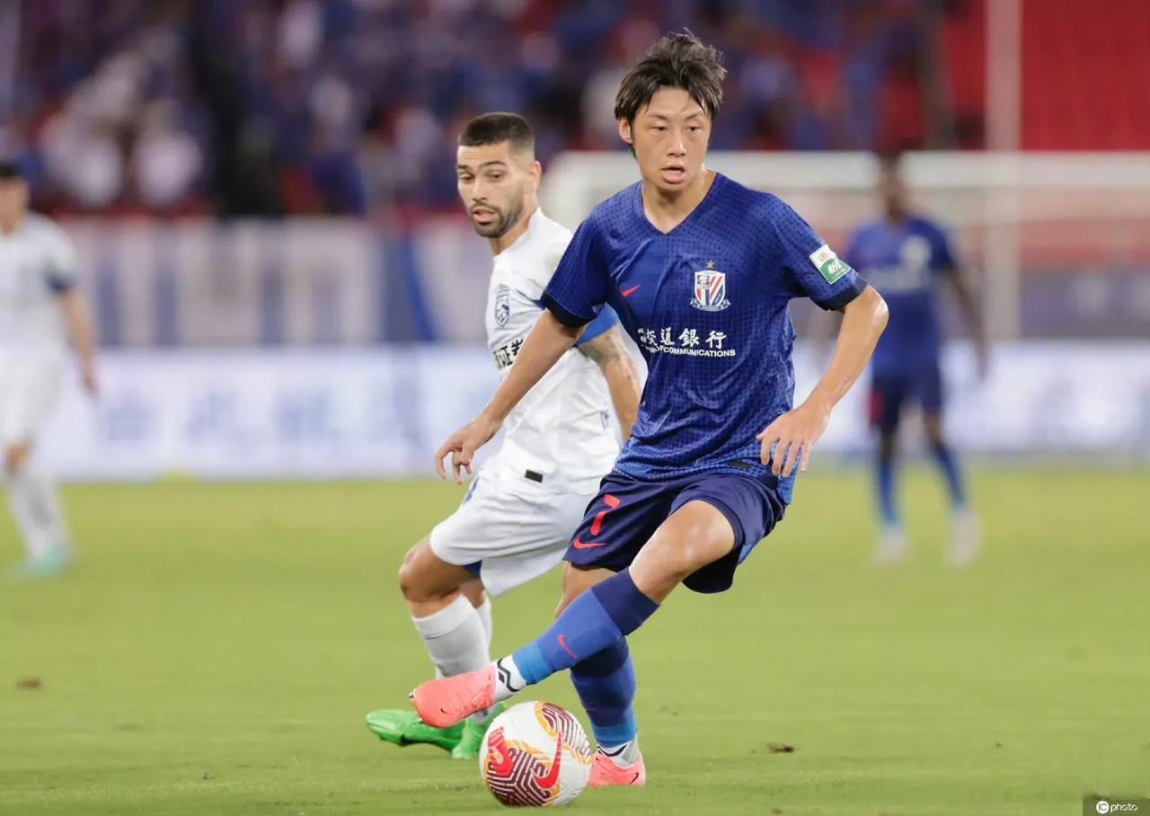 db电竞 官网-中超赛后走向成谜，上海申花远射贴柱，压力陡增，心理建设被强调