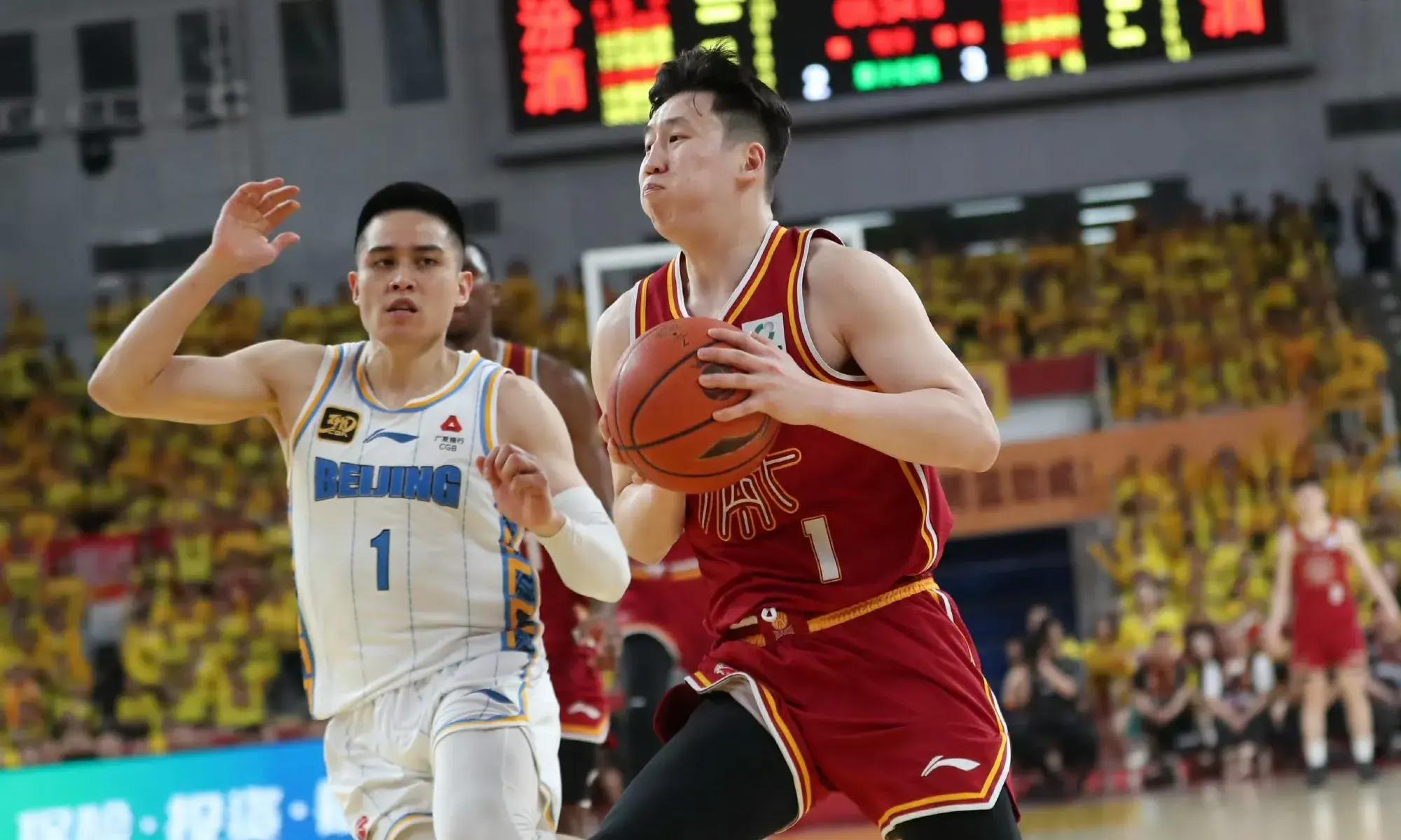 db 游戏官网-清晨英超传出新动向，山东男篮伤情更新，管理层表态——震撼外界，赛季目标并未改变