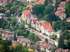 db电竞 官网-斯图加特发布备战花絮，赛后强势反弹，西甲任务艰巨，训练强度明显提升