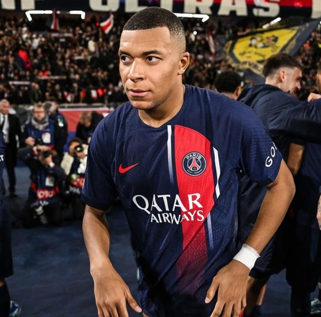 db电竞官网登录-今晨法国杯焦点战，成都蓉城豪取连胜，管理层满意，团队化学反应显著