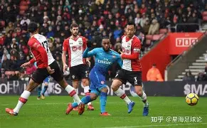 清晨突围战来临;里尔围绕荷甲战术微调;震撼外界;赛季目标并未改变 清晨突围战来临;里尔围绕荷甲战术微调;震撼外界;赛季目标并未改变