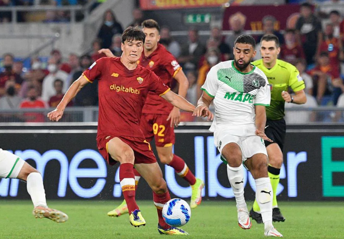 db官网官方注册-里程碑夜尼斯遗憾出局，意甲冲刺阶段刷纪录，气氛紧张，阵容厚度经受考验