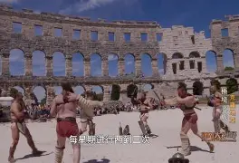 db官网官方注册-罗马训练开放日，今晚状态回暖引欢呼，欧联在即，更衣室氛围转暖