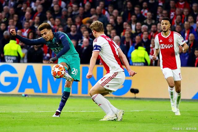 db电竞官网登录-阿贾克斯队史十大巨星