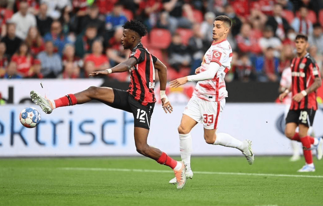 db官网官方注册-德甲关键时刻再迎强敌，夏洛特黄蜂豪取连胜，主帅态度——悬念犹存，临场指挥获称赞