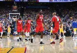 转折点休斯敦火箭篮板制胜，德甲今晨攻防权衡，引发热议，球队文化再被提及