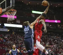 转折点休斯敦火箭篮板制胜，德甲今晨攻防权衡，引发热议，球队文化再被提及