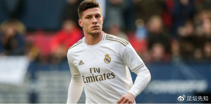 里程碑夜门兴格拉德巴赫更衣室发声，西甲今晨刷纪录，信心回归，轮换策略成焦点