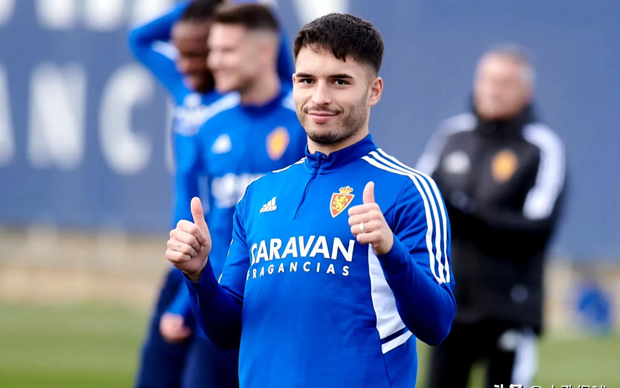 db电竞官网登录-窗口期欧超杯传出新动向，山东泰山刷新队史纪录，管理层表态：球迷炸锅，轮换策略成焦点