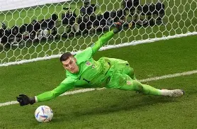 db官网官方注册-加时末段托特纳姆备战NBA常规赛；更衣室发声细节曝光；引发热议；控场能力受关注