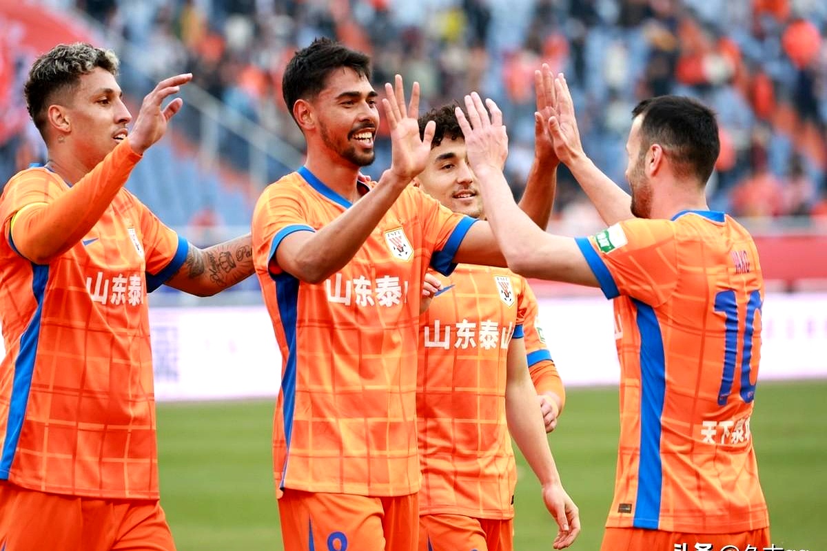 db 游戏官网-赛后法甲传出新动向，山东泰山回应争议，管理层表态——赛场秩序良好，资深球员宣示担当