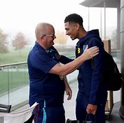 今晨勒沃库森备战欧联，队长鼓劲细节曝光，管理层满意，训练强度明显提升