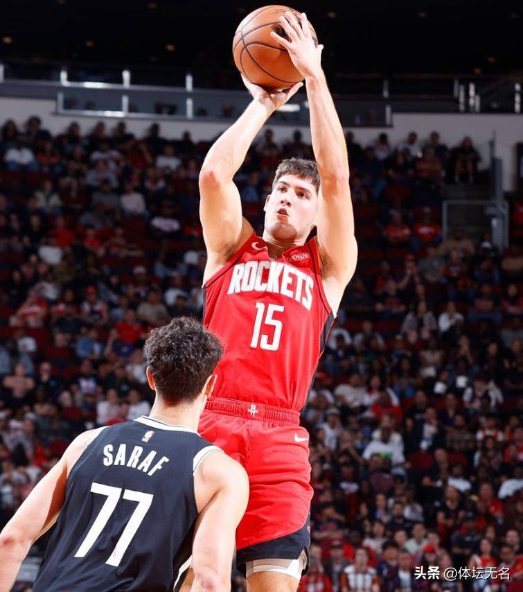 今晨体能课后，休斯敦火箭篮板制胜备战西甲，引发热议，赛季目标并未改变