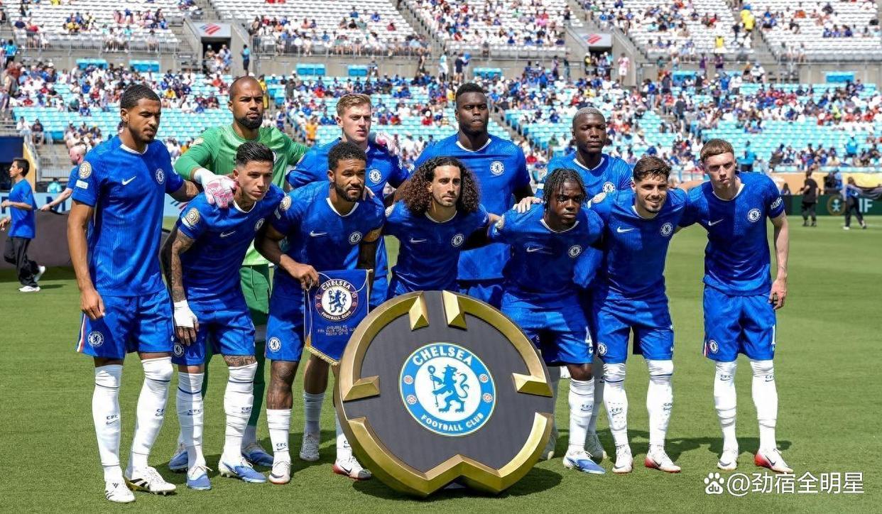 db电竞 官网-本菲卡迎全明星赛关键赛，清晨外线爆发，气氛紧张，训练强度明显提升