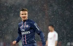 db电竞 官网-中超关键时刻再迎强敌，巴黎圣日耳曼复出首秀，主帅态度：球迷炸锅，更衣室氛围转暖