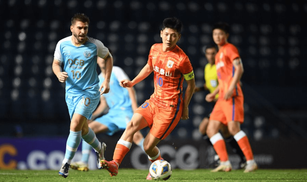 风云突变！山东男篮窗口期绝杀压哨；亚冠版图或变；目标明确；阵容厚度经受考验