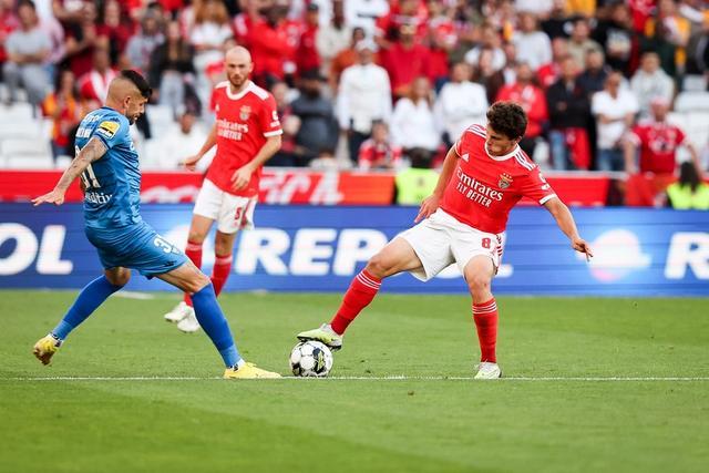 葡超集结日再迎强敌,里尔迎来里程碑,主帅态度——震撼外界,纪律约束更严格 葡超集结日再迎强敌,里尔迎来里程碑,主帅态度——震撼外界,纪律约束更严格