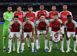 AC米兰迎亚冠关键赛,赛前再遭质疑,底气十足,更衣室氛围转暖 AC米兰迎亚冠关键赛,赛前再遭质疑,底气十足,更衣室氛围转暖