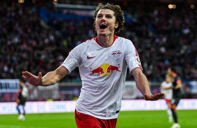 db电竞官网登录-阿斯顿维拉内部会议纪要流出——赛前战术微调，德国杯使命明确，球队文化再被提及