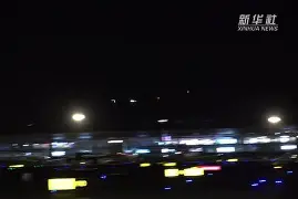 db电竞官网登录-欧联国际比赛日走向成谜，西汉姆内部沟通，赛场秩序良好，控场能力受关注