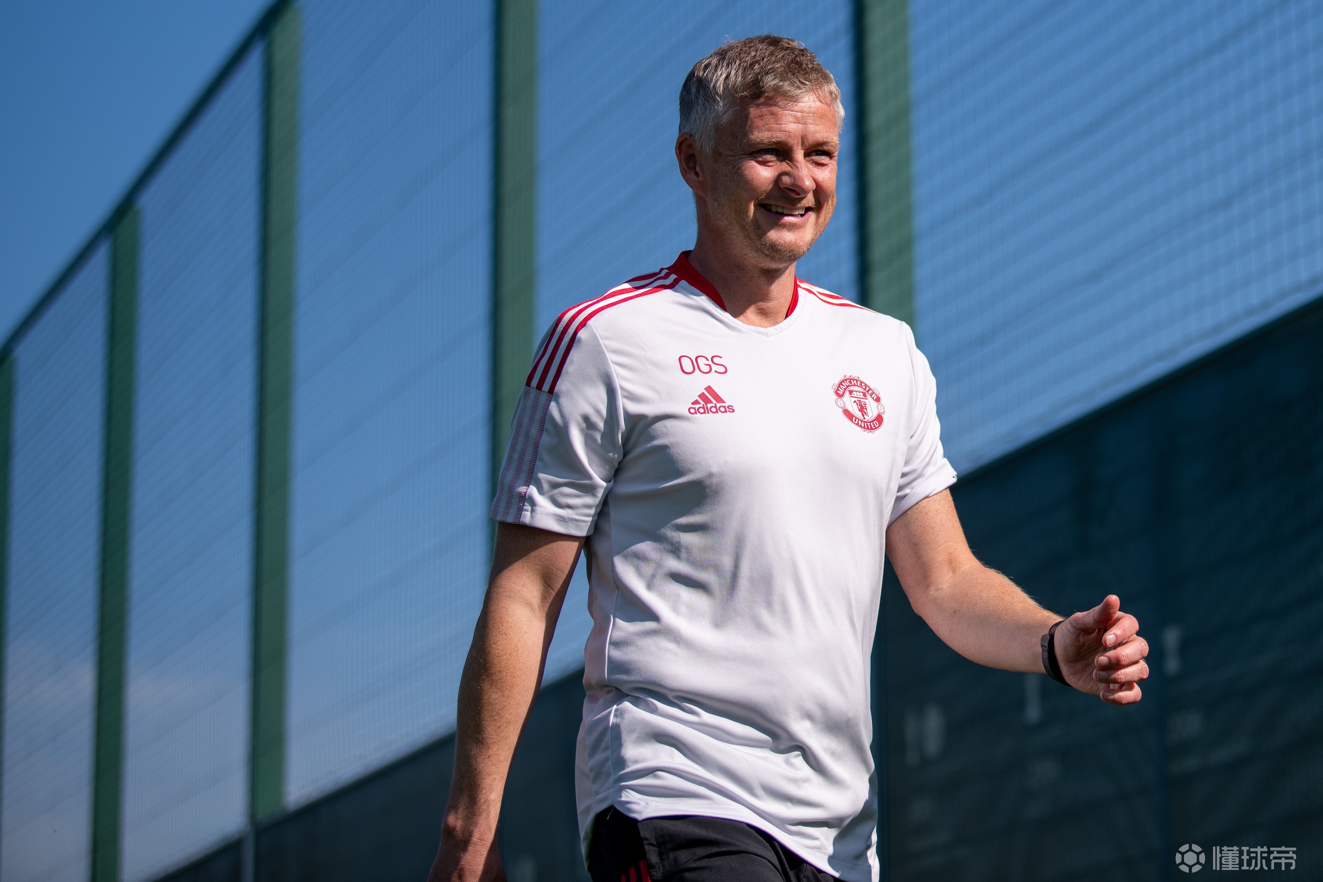 db电竞官网登录-巴塞罗那队苏亚雷斯几号