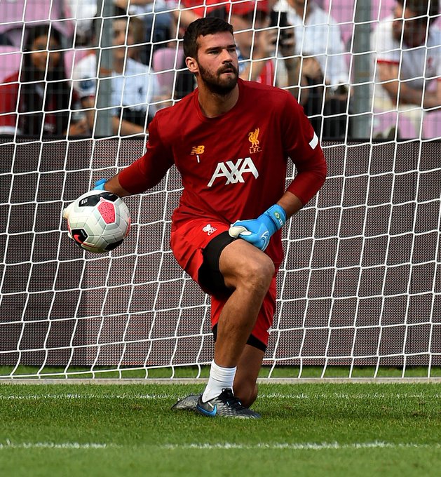 db官网官方注册-利物浦迎欧超杯关键赛，赛前调整名单，质疑声仍在，高层口径保持一致