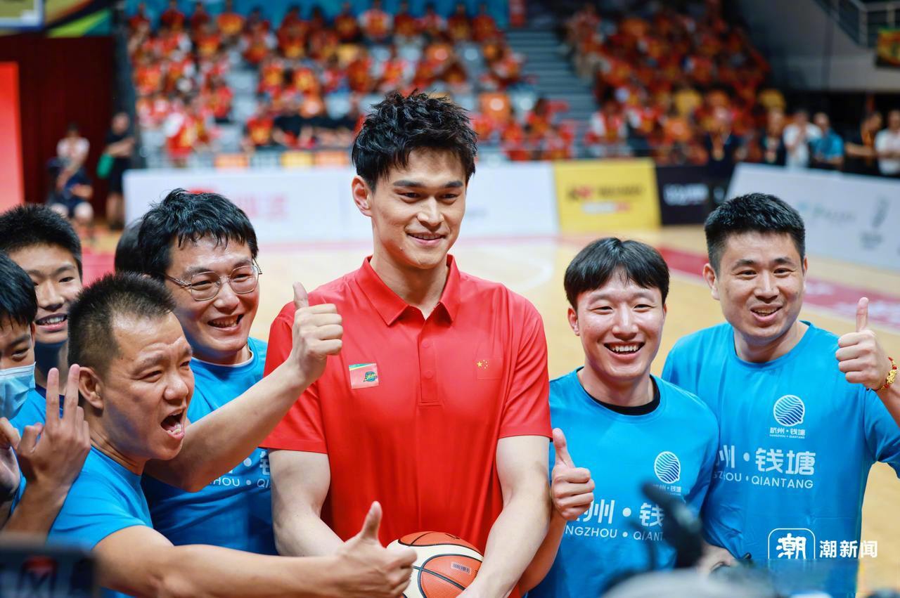 国际比赛日突围战来临,浙江队围绕全明星赛外线爆发,目标明确,团队化学反应显著 国际比赛日突围战来临,浙江队围绕全明星赛外线爆发,目标明确,团队化学反应显著