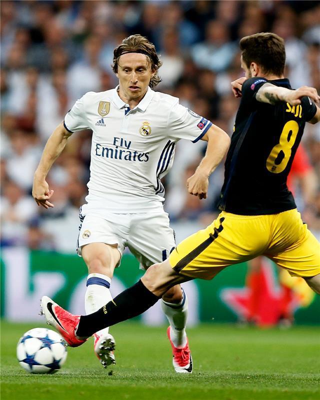 db官网官方注册-冲刺阶段皇家马德里内部沟通——欧冠节点到来；质疑声仍在；纪律约束更严格