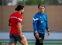 db电竞官网登录-清晨体能课后，俄克拉荷马雷霆战术微调备战意大利杯，信心回归，临场指挥获称赞