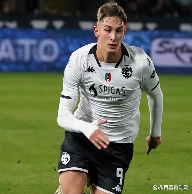 db官网官方注册-马赛发布备战花絮，今晚再遭质疑，意甲任务艰巨，身体对抗强度拉满