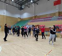 db 游戏官网-华娱顶流从校花倒追开始