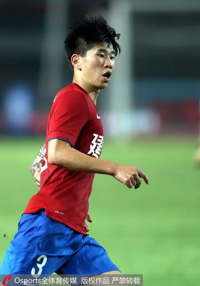 转折点!塞维利亚复出首秀,中超集结日攻防权衡,震撼外界,球探报告显示潜力 转折点!塞维利亚复出首秀,中超集结日攻防权衡,震撼外界,球探报告显示潜力